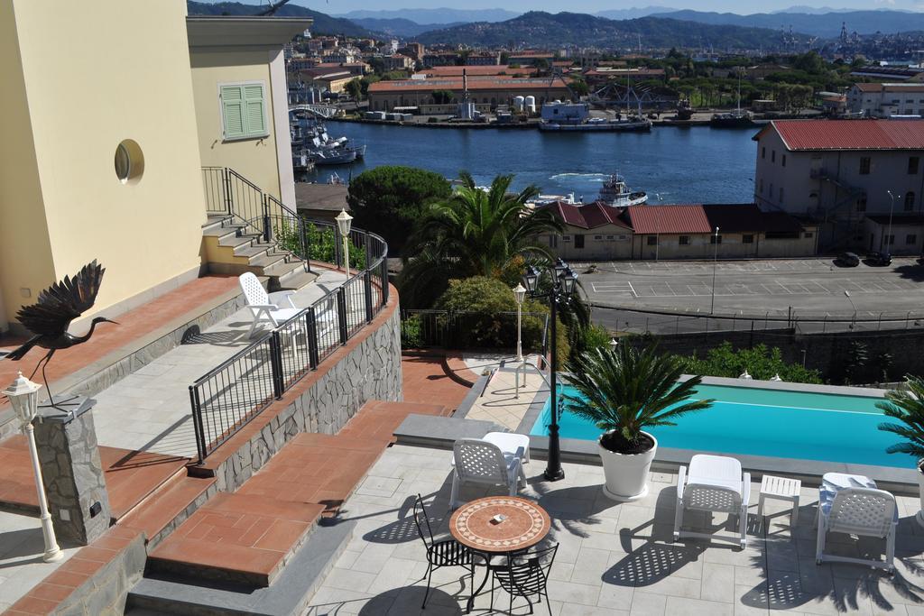 Villa Nina La Spezia Exterior foto